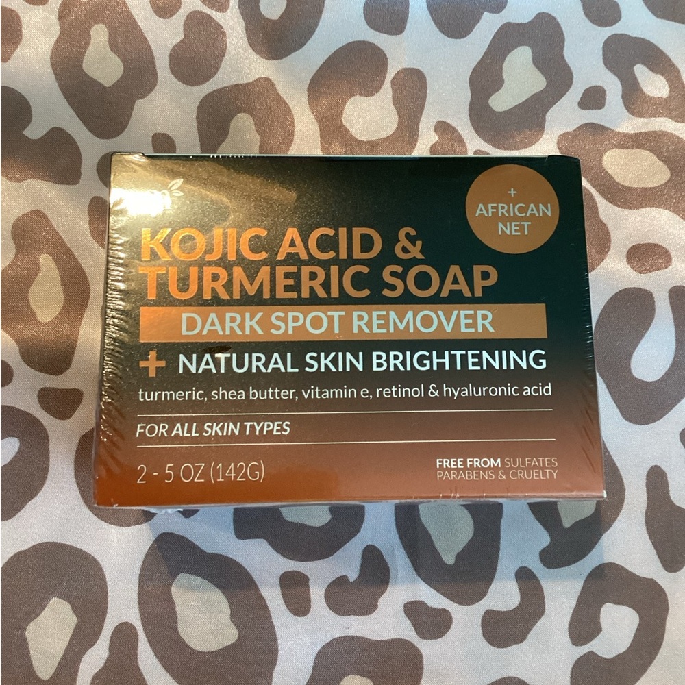ArtNaturals Turmeric & Kojic Acid Soap for Brightening Skin & Dark Spots - BNIB